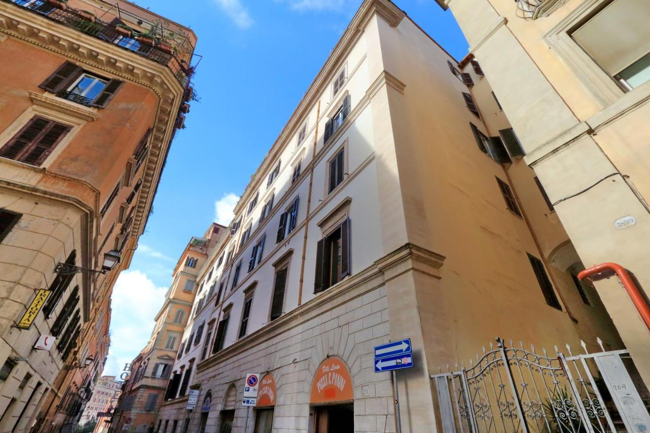 Monti Charming Apartment - Rome Short Let Service Luaran gambar