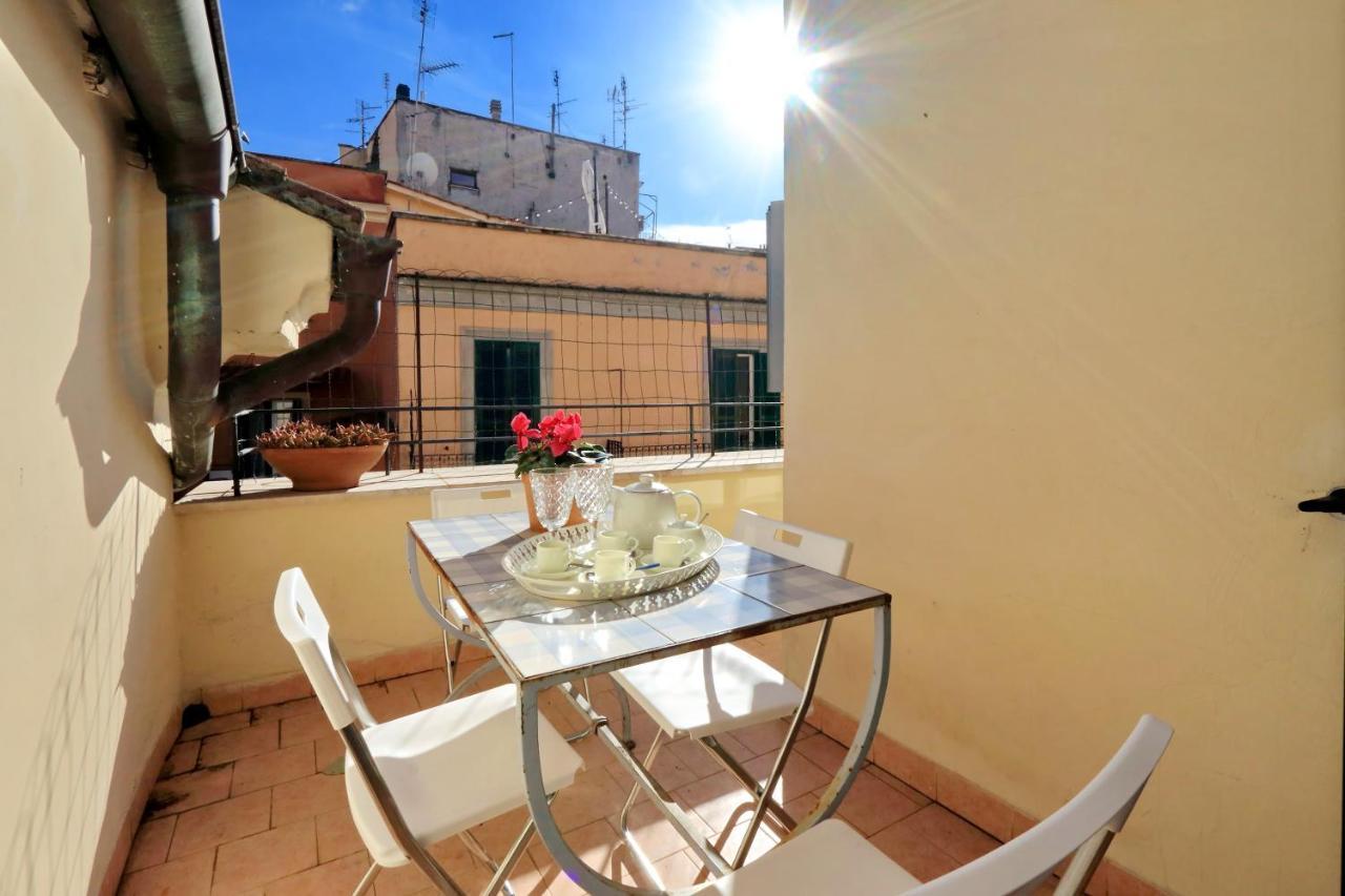 Monti Charming Apartment - Rome Short Let Service Luaran gambar